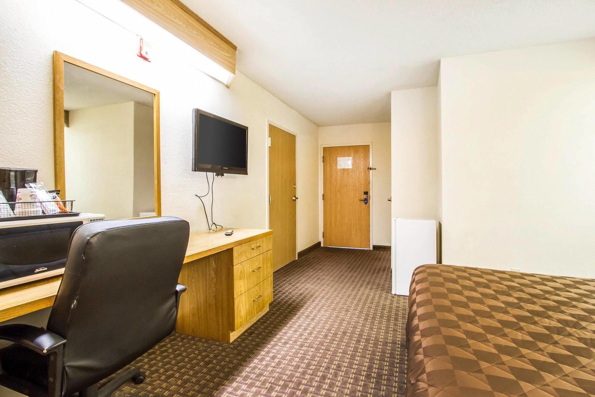 Rodeway Inn Memphis Esterno foto