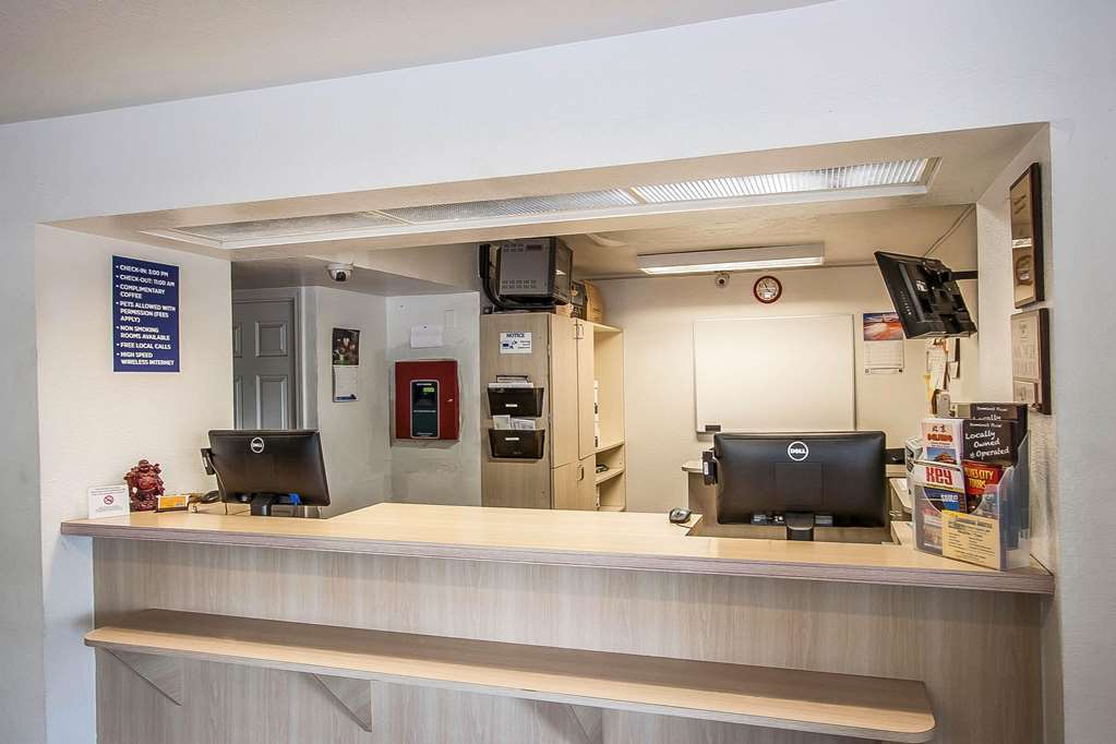 Rodeway Inn Memphis Interno foto